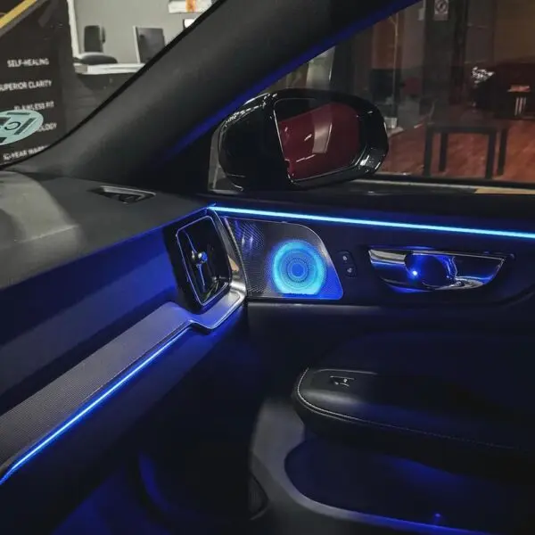 doors-handle-ambient-lights-for-volvo-s60-600x600.webp
