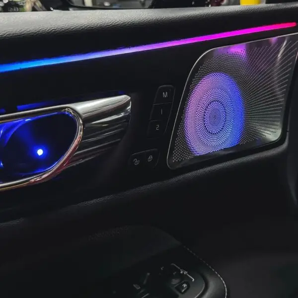 iluminated-speaker-cover-for-volvo-s60-2022-600x600.webp