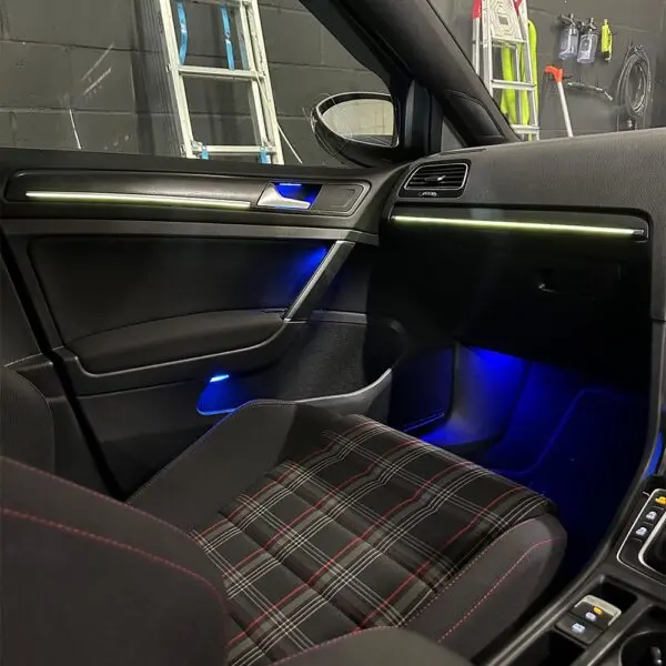 vw-golf-7-footwell-ambient-lights-600x600.webp