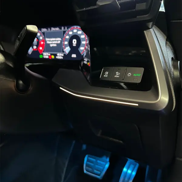 dynamic-rgb-ambient-light-audi-a3-600x600.webp