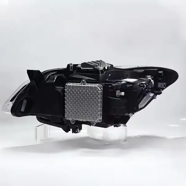 bmw-2-series-f22-f23-lci-headlamp-upgrade-replacements-XXIITUNING-3 (1).webp