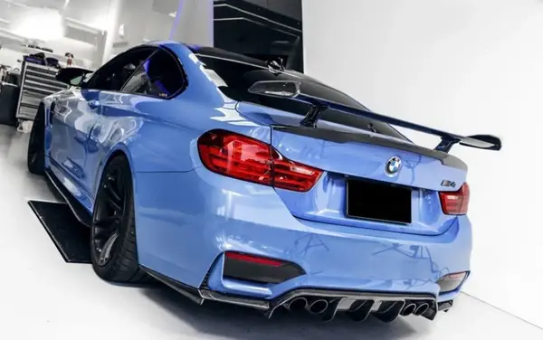 bmw-carbon-fiber-m-performance-rear-spoiler-XXIITUNING-5_36c5511e-1360-438c-a2b4-d6ff0cd3695f.webp