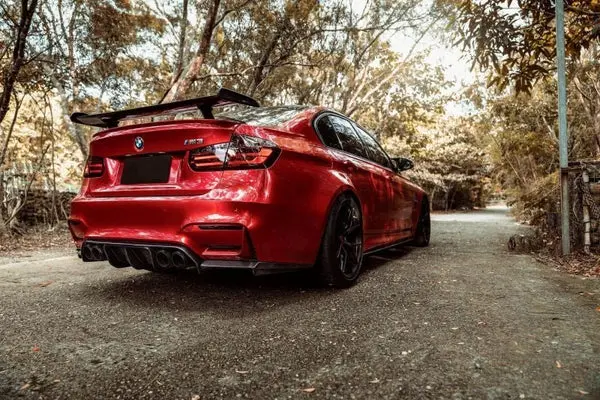 bmw-carbon-fiber-m-performance-rear-spoiler-XXIITUNING-1_dca17f38-ee44-4881-8e17-2ae169b2454c.webp