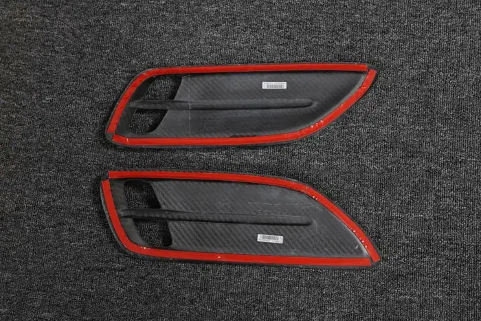 kia-stinger-gt-oem-carbon-fibre-hood-vent-trims-XXIITUNING-3.webp