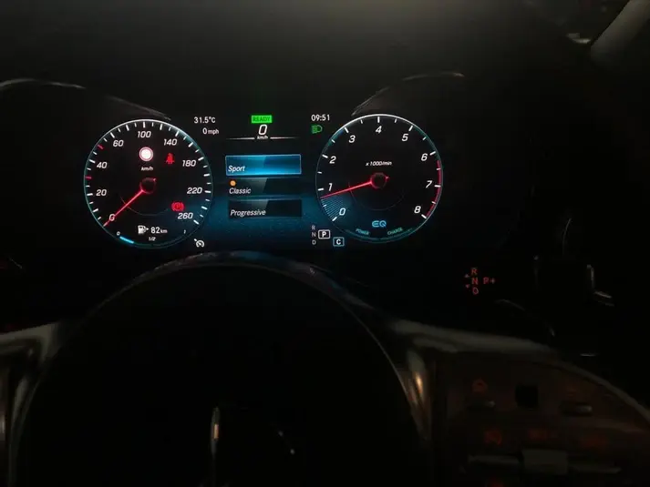 image_aa47e82a-6362-4f18-a784-ffc7099f3d5a.webp