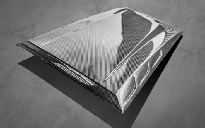 mercedes-benz-g-class-g55-g63-w463-brabus-style-carbon-fibre-bonnet-hood-replacement-XXIITUNING-15_85be0c0e-0412-4b.webp