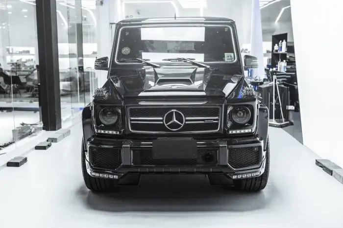 mercedes-benz-g-class-g55-g63-w463-brabus-style-carbon-fibre-bonnet-hood-replacement-XXIITUNING-7_e763669b-e113-426.webp
