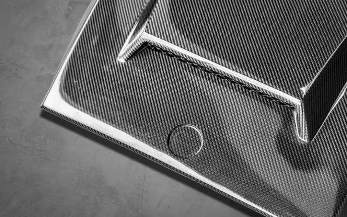 mercedes-benz-g-class-g55-g63-w463-brabus-style-carbon-fibre-bonnet-hood-replacement-XXIITUNING-12_4c135db6-f61e-48c.webp