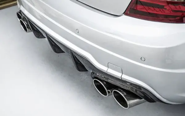 mercedes-benz-c63-w204-c204-facelift-oem-style-carbon-fibre-rear-diffuser-XXIITUNING-2_d1af2528-84d3-45b8-bca4-921e749d9974.webp
