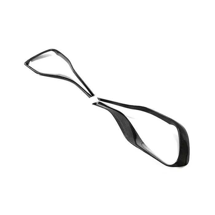 mercedes-benz-gla-class-gla35-h247-oem-style-carbon-fibre-front-facia-surround-XXIITUNING-3.webp