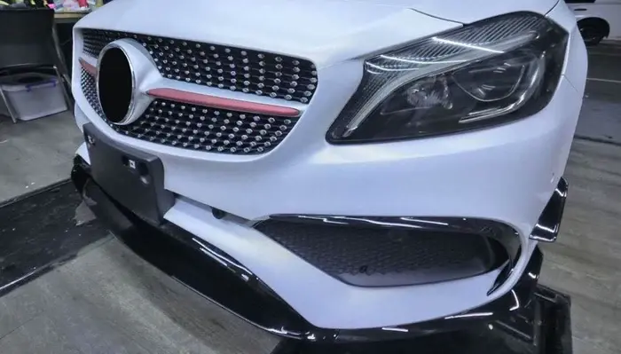 Mercedes-W176-A-Class-A45-Carbon-Fibre-Front-Lip-Spoiler-and-Canards-Front-Bumper-XXIITUNING_a9e44a47-d1e0-4d43-afb2-79c7579db3b0.webp