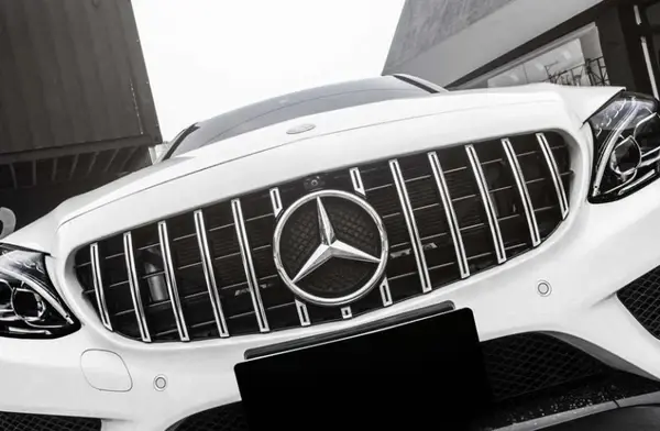 Mercedes-Benz-C-Class-C43-W205-C205-A205-GT-Panamericana-Style-Front-Grille-XXIITUNING-5_474fbfd2-88e5-432c-a440-93ac4ba56e5d.webp