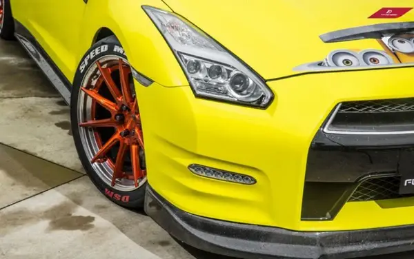 nissan-gtr-r35-pre-facelift-vs-style-carbon-fibre-front-lip-XXIITUNING-1_3109ae3f-f928-4b83-bcb1-8df354ca5b63.webp