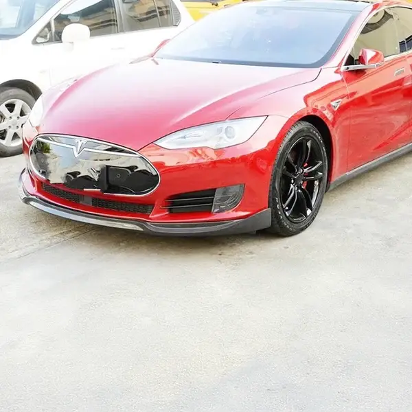 tesla-model-s-pre-facelift-mtc-style-carbon-fibre-front-lip-XXIITUNING_a1910fe9-175a-46cc-83a9-8e5dac1045d5.webp