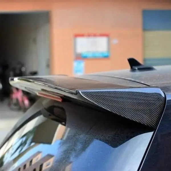 volkswagen-golf-mk6-gti-r-osri-style-carbon-fiber-rear-spoiler-XXIITUNING-1.webp