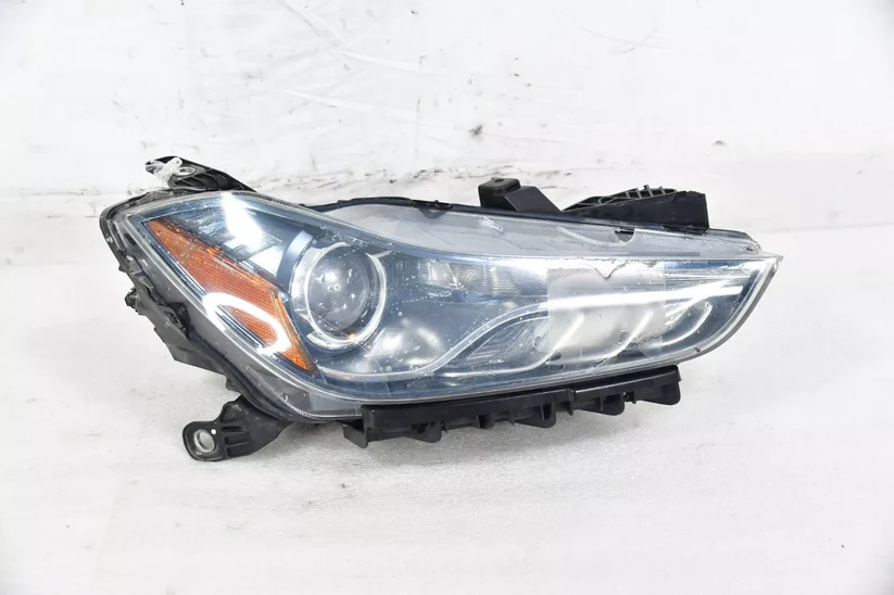  ZUE AUTO PARTS 670215134 for 14-20 Maserati Ghibli Right Passenger Side Xenon Headlight Lamp Assembly