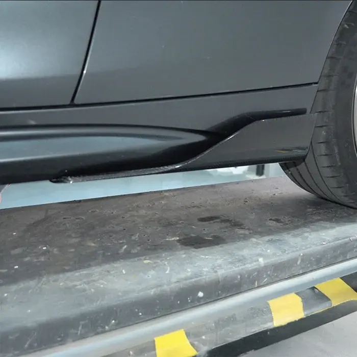 BMW/AUDI Universal M2 Style Carbon Fibre Quarter Side Skirts 