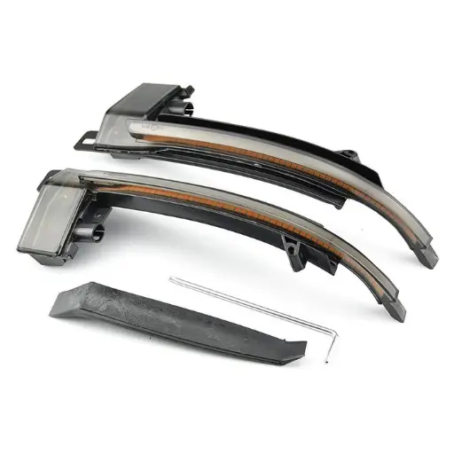 Audi A3/S3/RS3 (8P) Dynamic Sweeping Wing Mirror indicators 