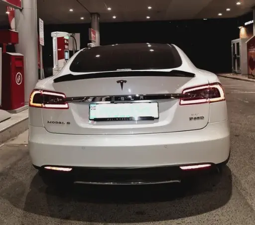 Tesla Model S PSM Style Carbon Fibre Rear Spoiler 